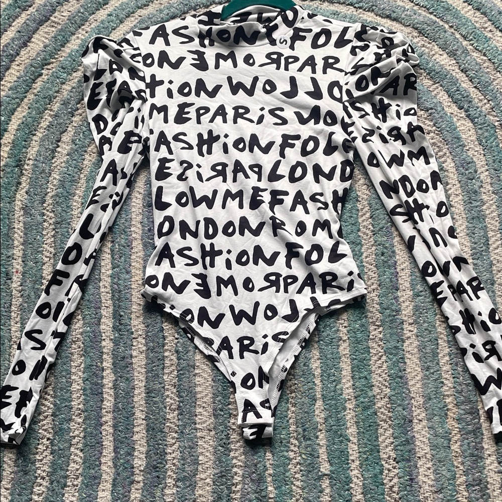 Black and White Graphic Long Sleeve Bodysuit